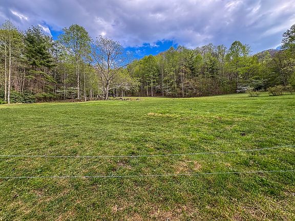 75th image of 3956 Franks Creek Rd