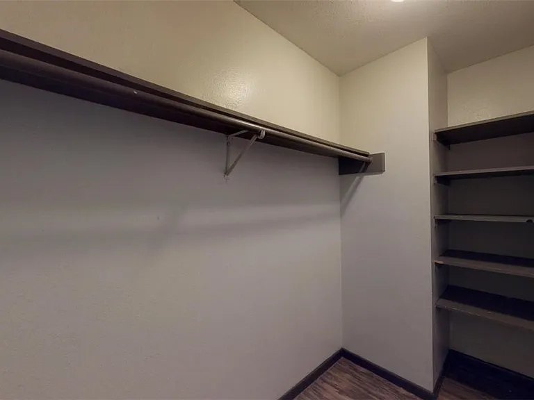 725 Peppertree Dr #11 — Photo 11