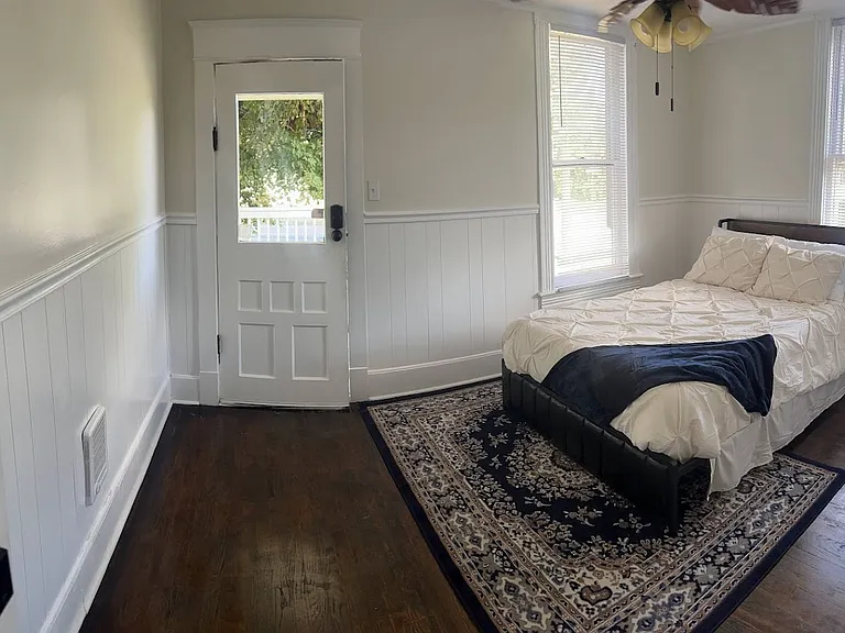 1028 Pennsylvania Ave #2 — Photo 2