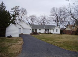 5961 E Pierce Rd, Monticello, IN 47960