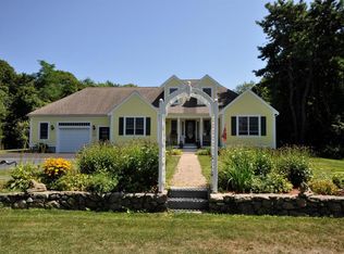 27 Swift Rd, Sagamore Beach, MA 02562
