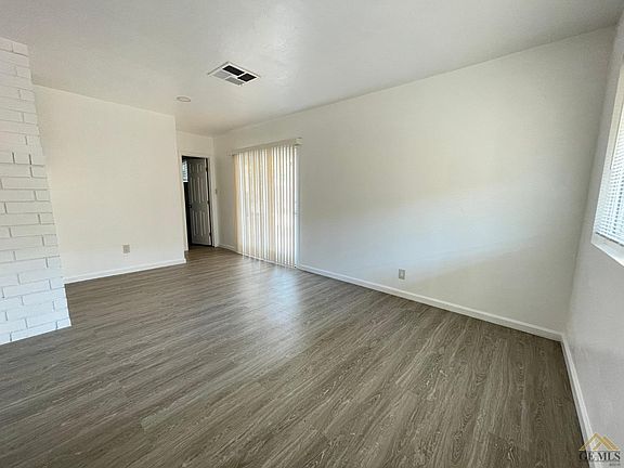 5th image of 3713 Stokes Ave