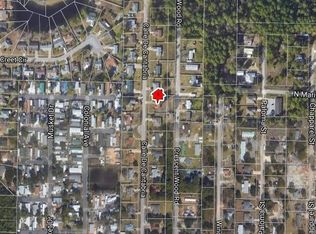 2230 Calle De Cantabria, Navarre, FL 32566