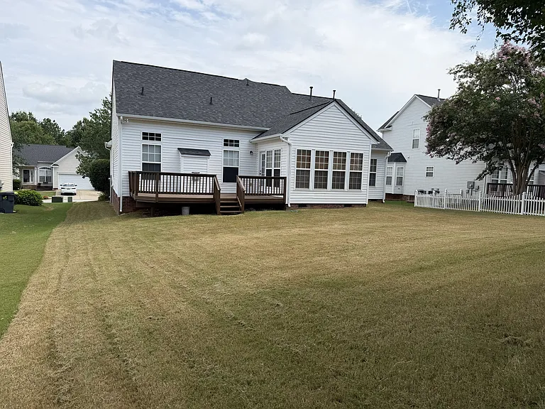 8 Beason Farm Ln — Photo 2