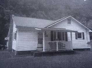 8082 Marshall Hwy, Raysal, WV 24879