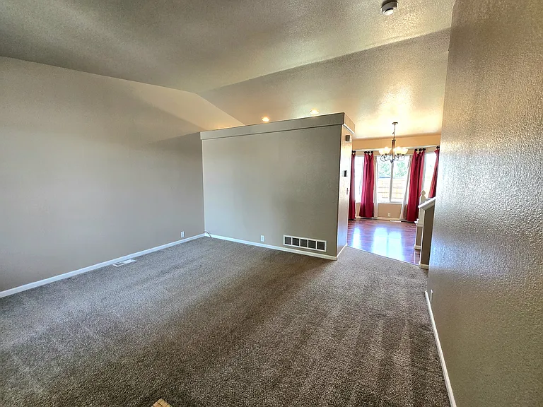 6958 Flowering Almond Dr — Photo 3