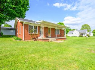 353 Main St, Centertown, KY 42328