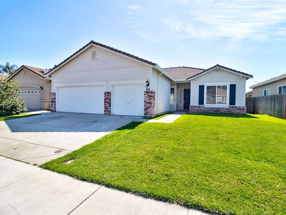 1st image of 2444 Warlow Ln