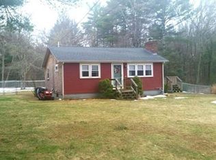 51 Smith St, Middleboro, MA 02346