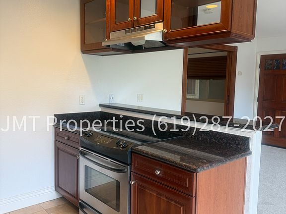 4th image of 8430 Via Mallorca Unit 113