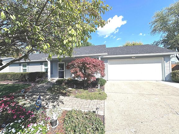 3rd image of 53 Oakden Ct