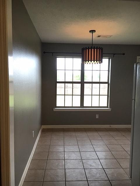2nd image of 2340 Apple Blossom Ln