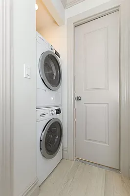 Rented by REAL New York | media 8