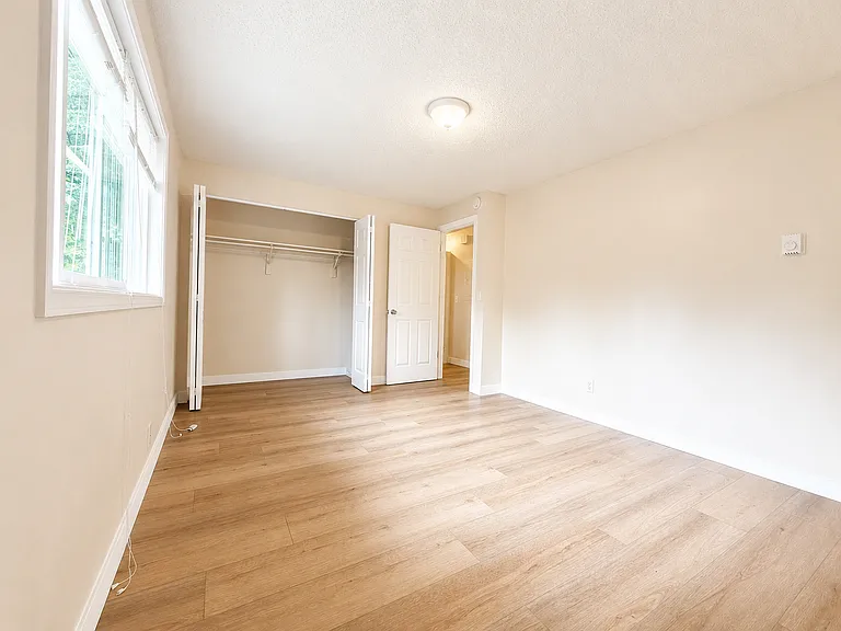 15612 NE Couch St — Photo 7
