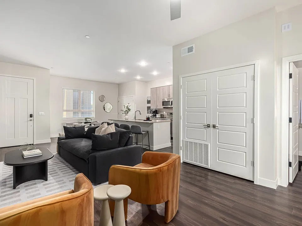 6249 E Pinnacle Vista Dr #ID1609028P