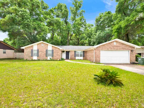 6548 Colonade Cir, Pensacola, FL 32506
