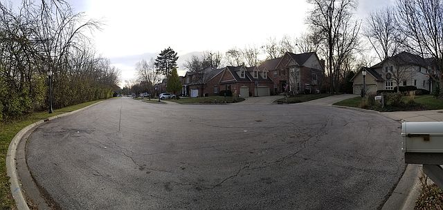 1st image of 928 S Scarsdale Ct