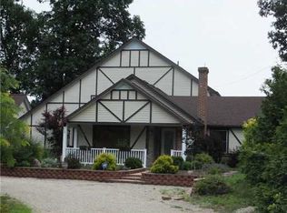 50996 Lilac Rd, South Bend, IN 46628