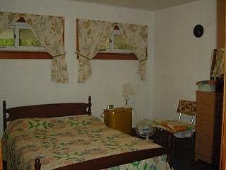 bedroom3