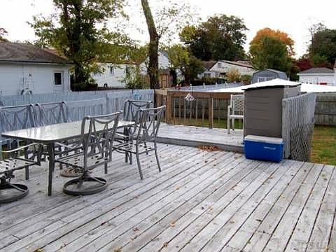 2nd image of 39 Lagoon Pl