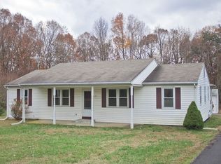 337 Truslow Rd, Fredericksburg, VA 22405