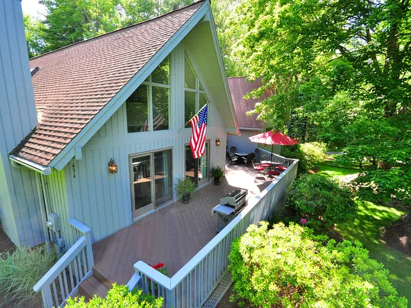 434 East Hyerdale Drive, Goshen, CT 06756