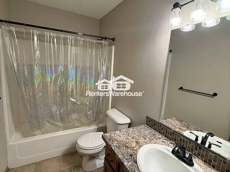 6762 Gretchen Ct N — Photo 20