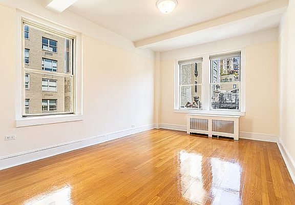 5th image of 3 E 66th St APT 9C