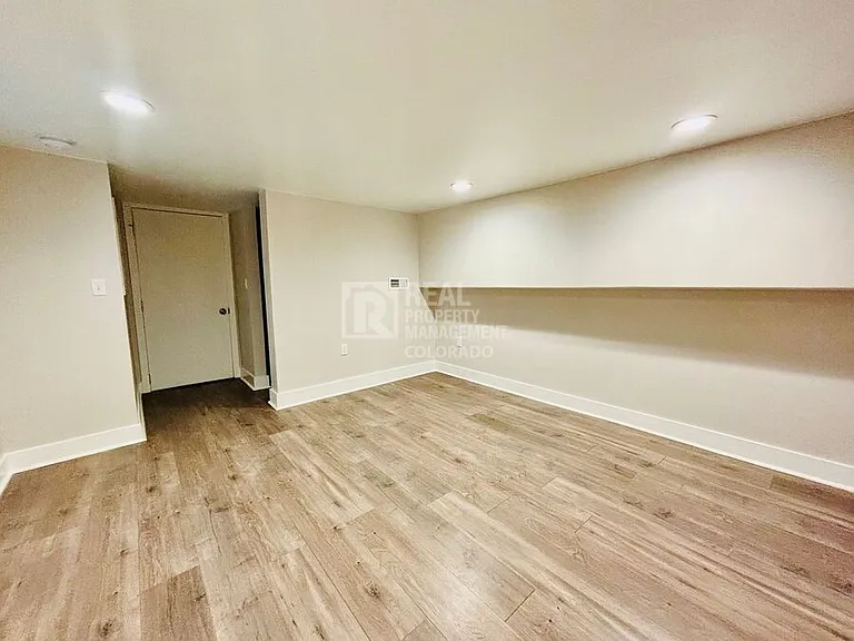 2944 Vallejo St — Photo 8