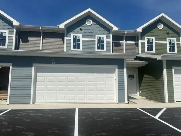 200 Settlers Dr #212, Jefferson, WI 53549