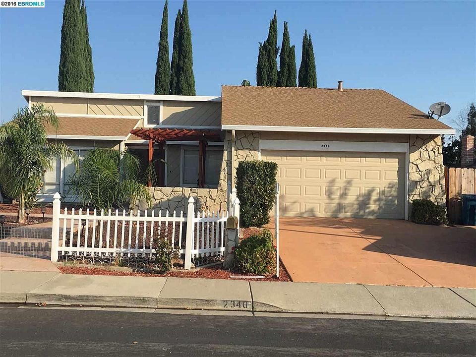 2nd image of 2340 Candlestick Dr