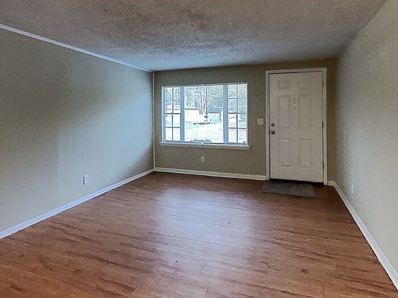 5th image of 5226 Timawatha Ave