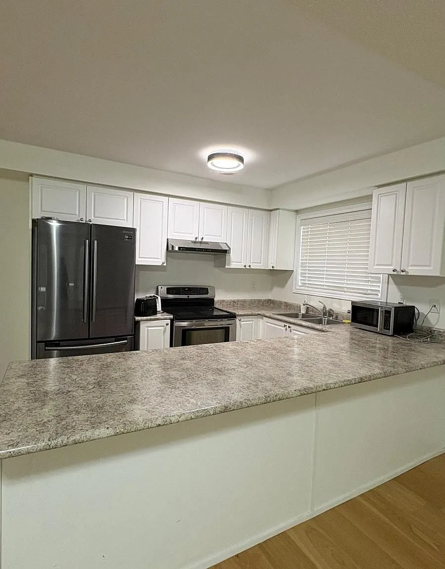 3 bed, $2,600 — Photo 3