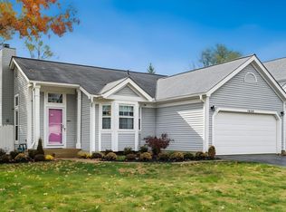 1828 Gardenstone Dr, Columbus, OH 43235