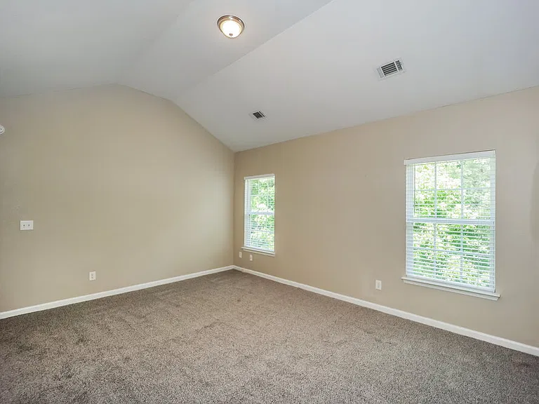 4617 Ravenwood Loop — Photo 12