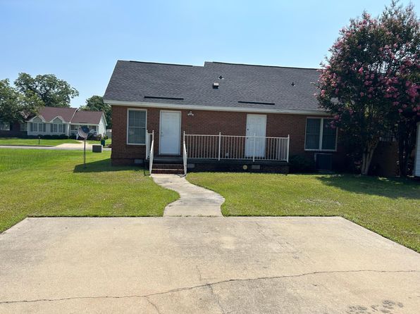 1325 Montego Ct