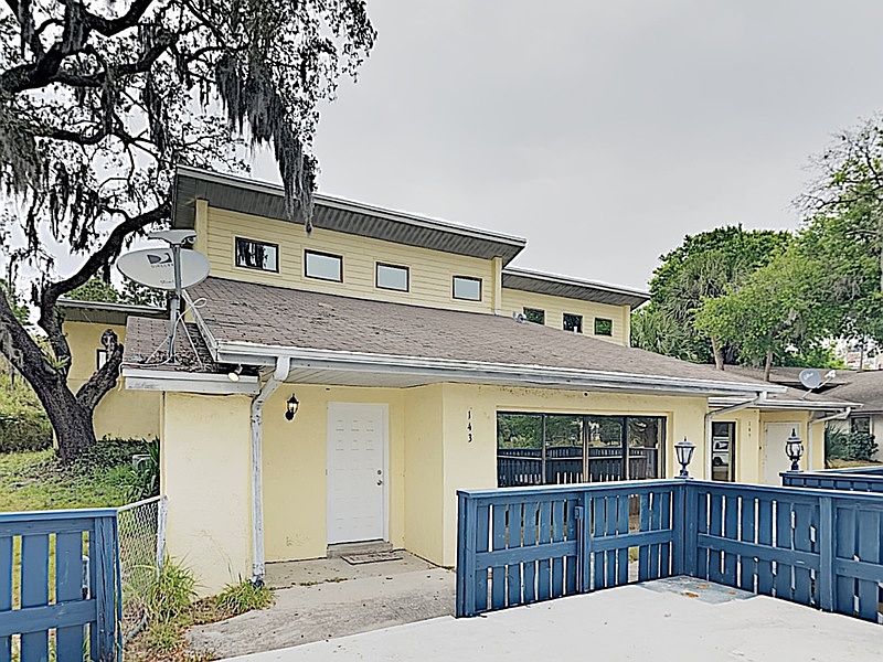 1st image of 143 Sunnyside Dr