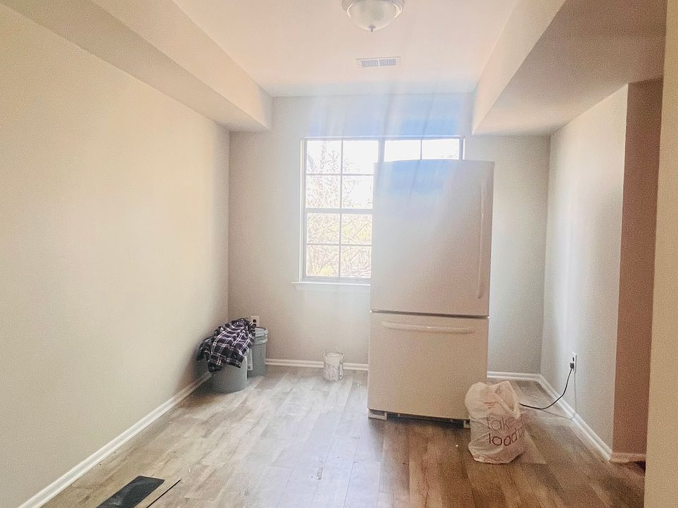 DINING ROOM (CURRENTLY UNDER RENOVATION, ALL ITEMS WILL BE REMOVED)