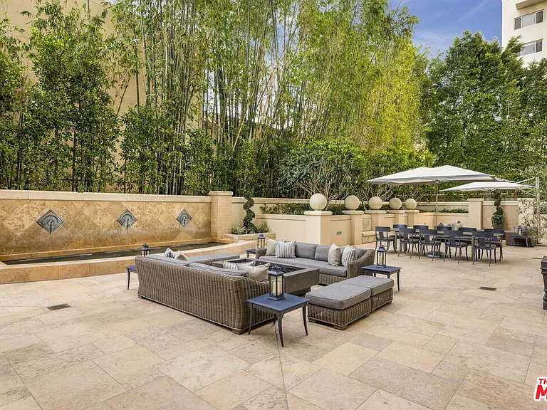 10727 Wilshire Blvd #1904 — Photo 4