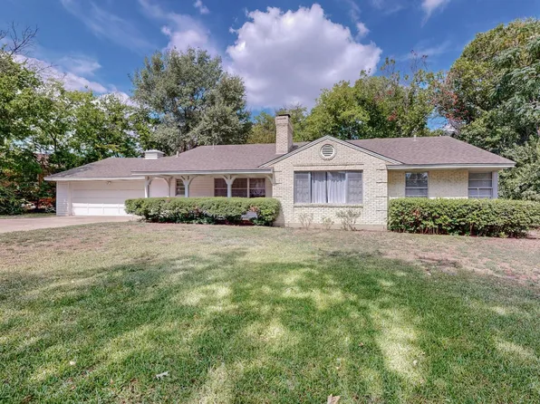 1315 Glenfield Ave, Dallas, TX 75224