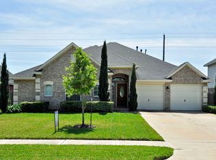 7606 Crescent Lake Ct, Rosenberg, TX 77469