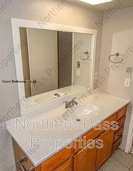244 Mardi Gras Dr — Photo 14