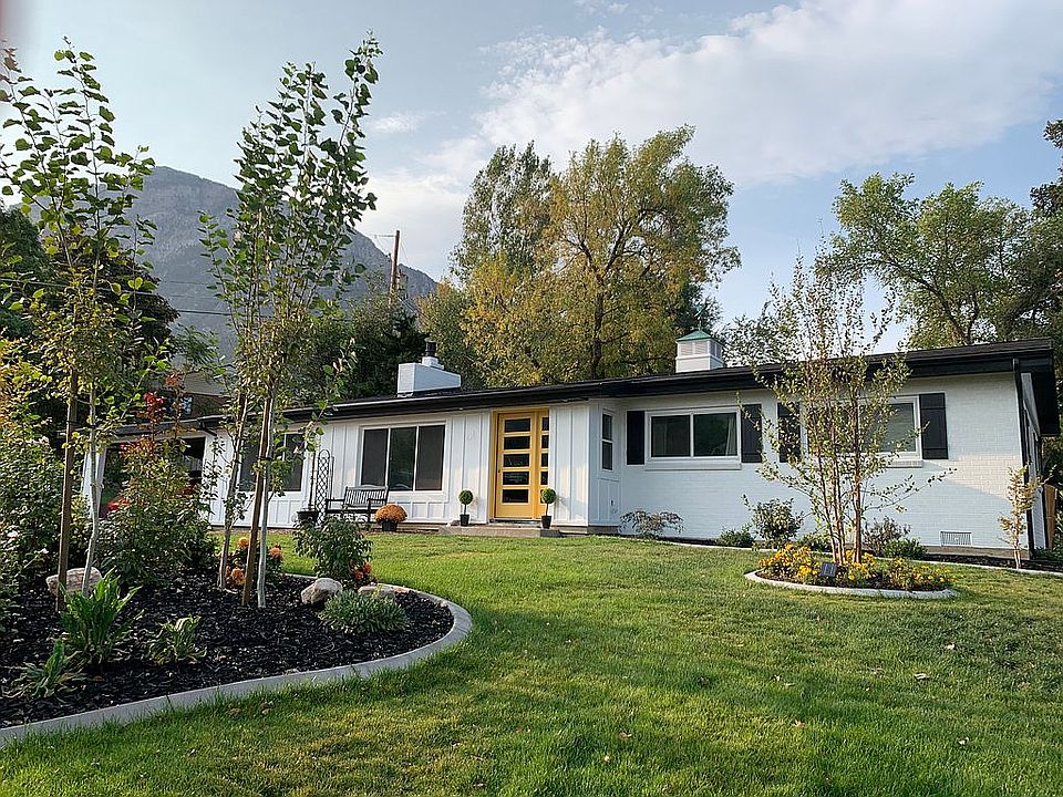1st image of 3660 E Ceres Dr