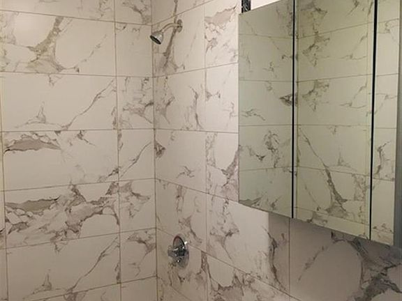 5th image of 112 E 97th St APT 3R