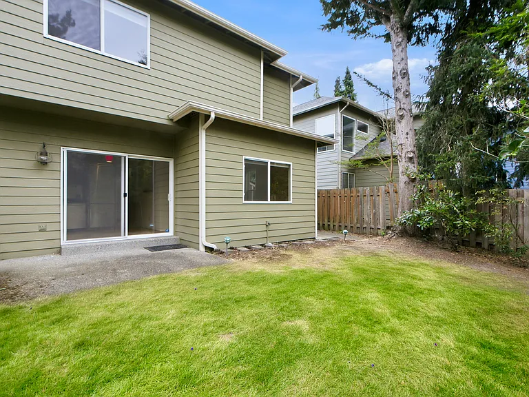25023 SE 43rd Way — Photo 20