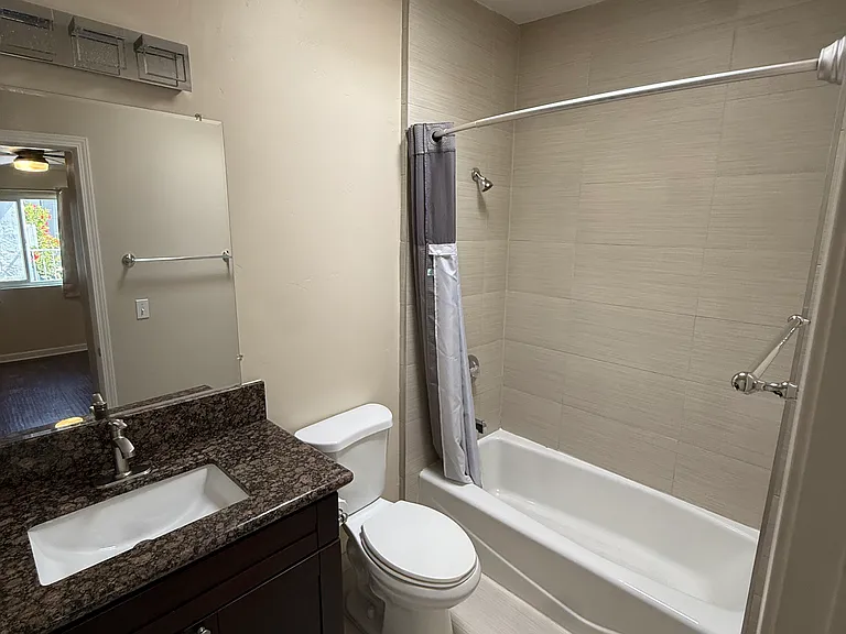 4125 Iowa St #5 — Photo 10