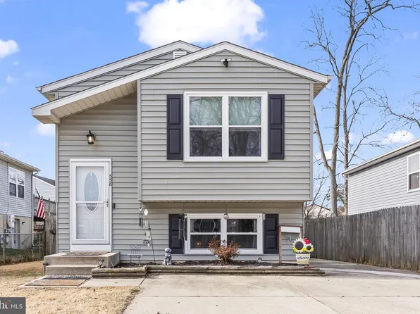 558 Elizabeth Ln, Glen Burnie, MD 21061