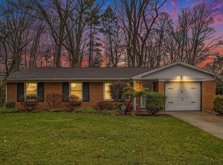 1144 Echo Dr, South Bend, IN