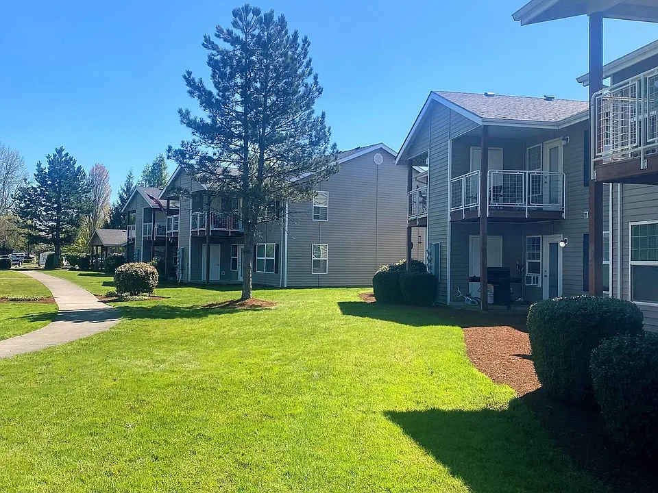 Sunrise Pointe Apartments