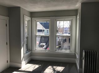 110 Cleveland St FLOOR 2, Melrose, MA 02176